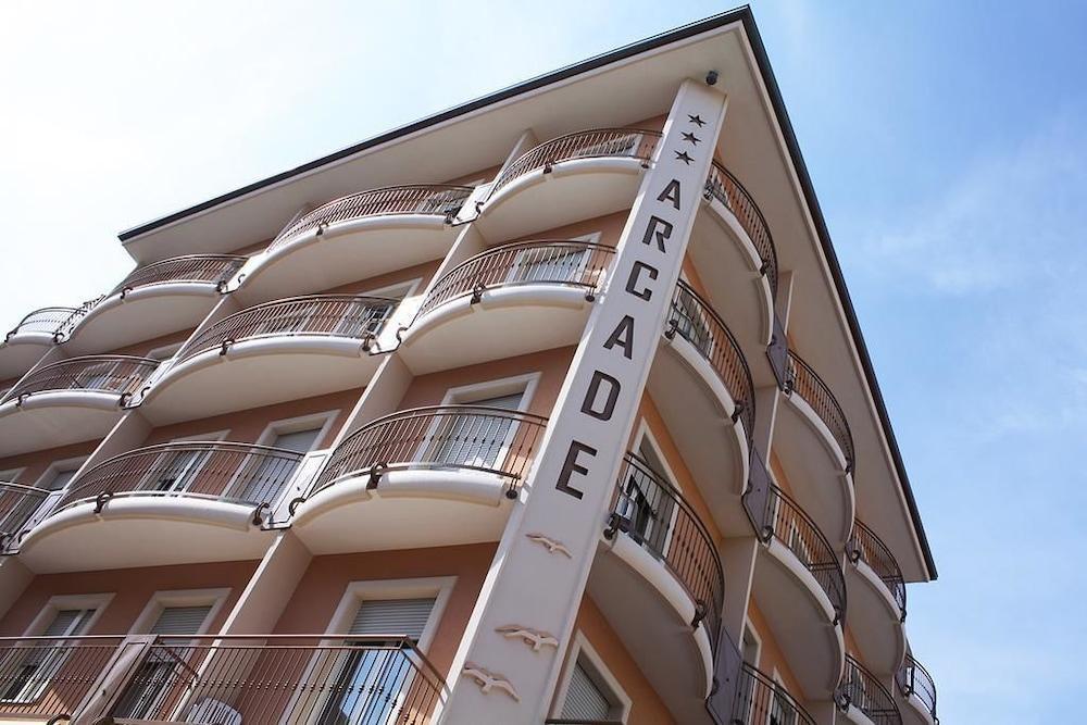 Hotel Arcade Rimini Ngoại thất bức ảnh