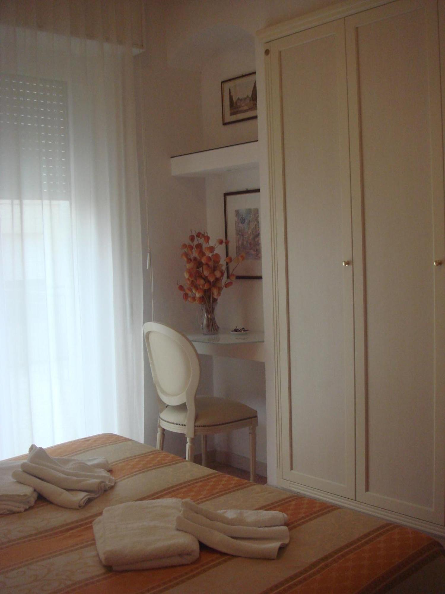 Hotel Arcade Rimini Ngoại thất bức ảnh