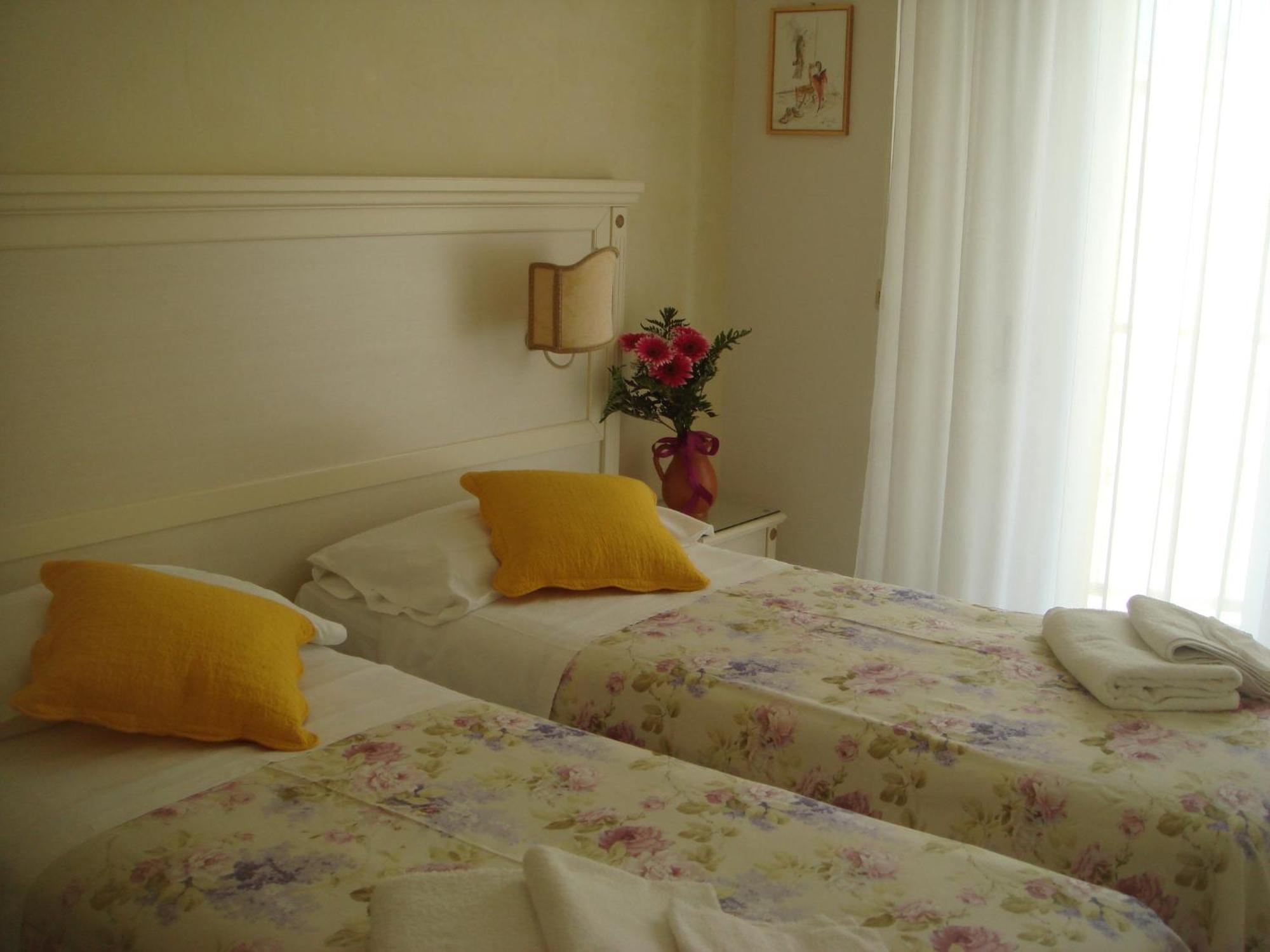 Hotel Arcade Rimini Ngoại thất bức ảnh