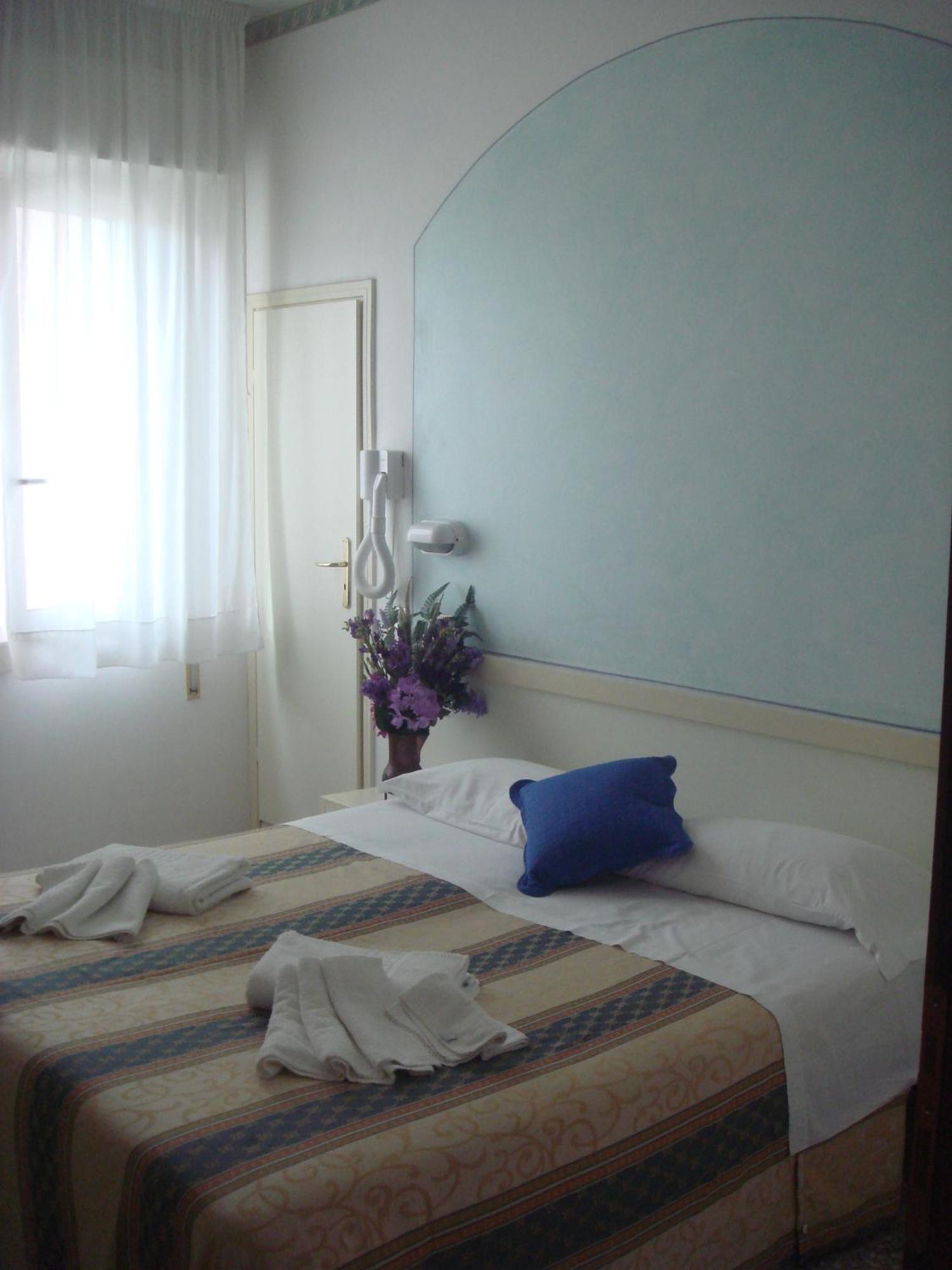 Hotel Arcade Rimini Ngoại thất bức ảnh