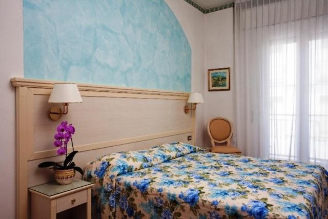 Hotel Arcade Rimini Ngoại thất bức ảnh